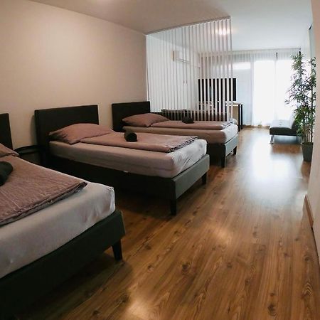 Aspern Nationalpark Apartment Wiedeń Zewnętrze zdjęcie